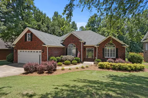 510 Chippendale Ln, Boiling Springs, SC 29316