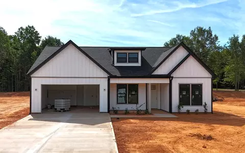 224 Sand Clay Rd, Chesnee, SC 29323