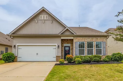 668 Ridgeville Crossing Dr, Inman, SC 29349