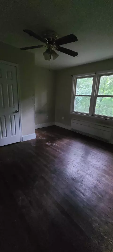 Bedroom - 111 Circle Dr, Union, SC 29379 photo 1 of 2