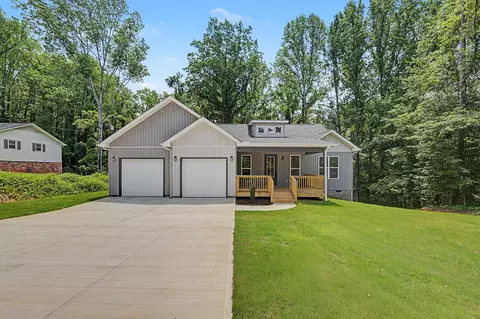 3388 E Croft Cir, Spartanburg, SC 29302