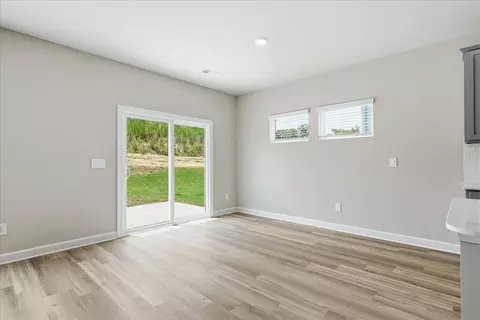 1525 Switchback Cir, Moore, SC 29369 photo 10