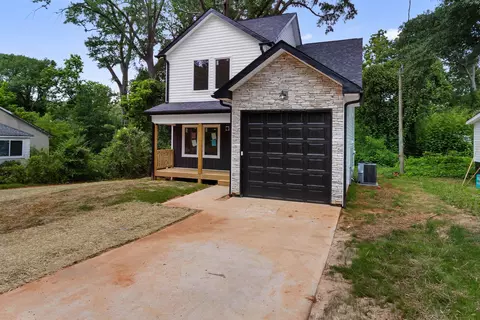 570 S Center St, Spartanburg, SC 29301