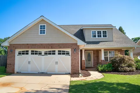436 W Rustling Leaves Ln, Roebuck, SC 29376