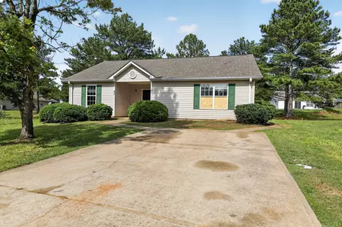 611 Basil Ct, Spartanburg, SC 29301