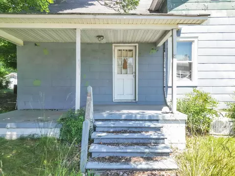Exterior - 285 Stone St, Pacolet, SC 29372 photo 4 of 7