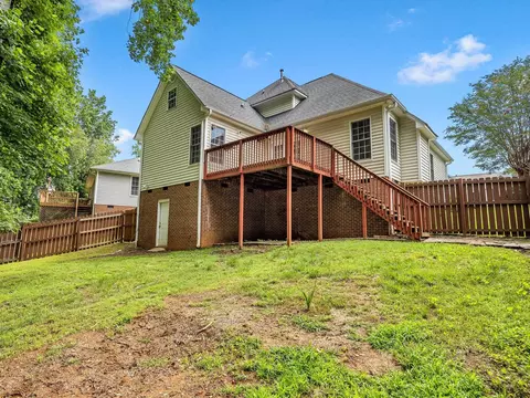 Exterior - 129 Williston Way, Moore, SC 29369 photo 7 of 9