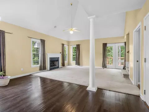 Living - 129 Williston Way, Moore, SC 29369 photo 1 of 6