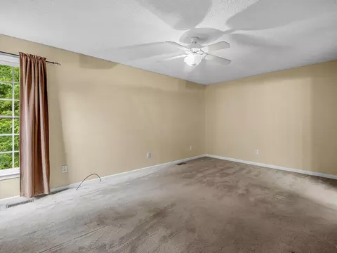 Bedroom - 129 Williston Way, Moore, SC 29369 photo 1 of 8