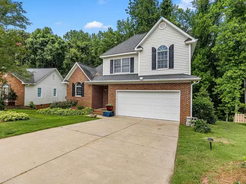 Exterior - 129 Williston Way, Moore, SC 29369 photo 4 of 9