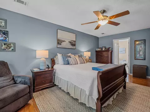 Bedroom - 300 Middleton Ct, Moore, SC 29369 photo 2 of 9