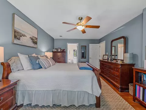 Bedroom - 300 Middleton Ct, Moore, SC 29369 photo 3 of 9