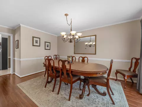 Dining - 300 Middleton Ct, Moore, SC 29369 photo 3 of 3