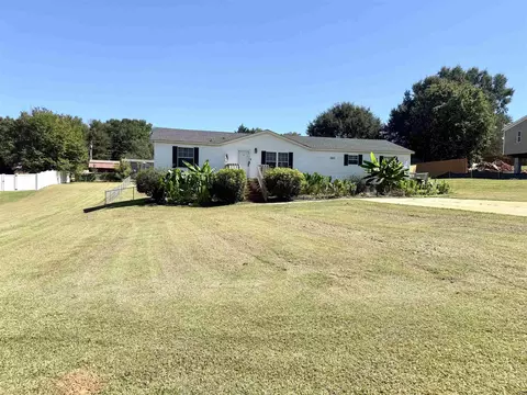 620 Courtland Way, Greer, SC 29651
