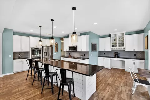 Kitchen - 414 Cloverland Ln, Duncan, SC 29334 photo 1 of 5