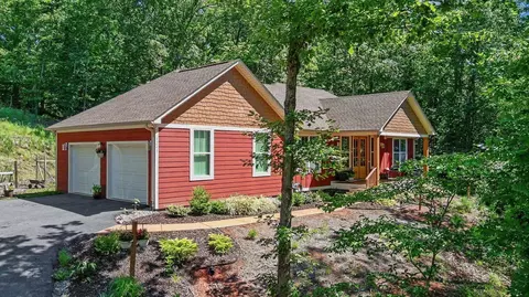 1241 Hayes Rd, Columbus, NC 28722