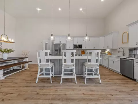 Kitchen - 128 Orchard, Moore, SC 29369 photo 5 of 7