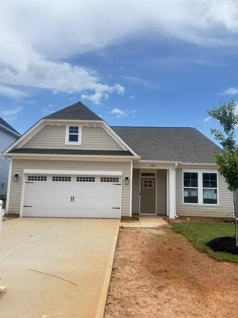 2049 Halton Oaks Dr, Spartanburg, SC 29303