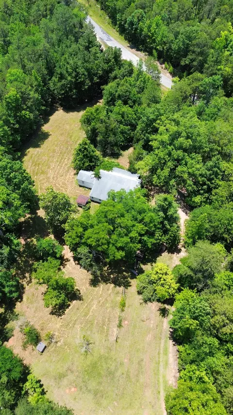 246 Lee Rd, Jonesville, SC 29353