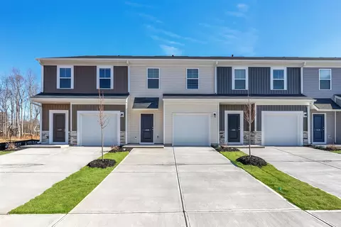 197 Randwick Ln, Greer, SC 29651