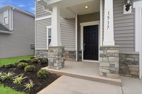 Exterior - 1517 Switchback Cir, Moore, SC 29369 photo 4 of 9