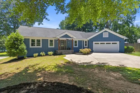 Exterior - 105 Walker Rd, Campobello, SC 29322 photo 1 of 8