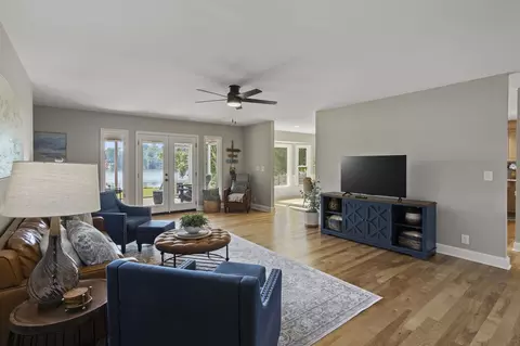 Living - 105 Walker Rd, Campobello, SC 29322 photo 1 of 4