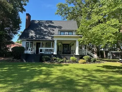409 N Howard Ave, Landrum, SC 29356