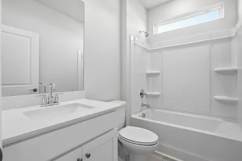 Bath - 413 Adhurst Dr, Enoree, SC 29335 photo 1 of 4