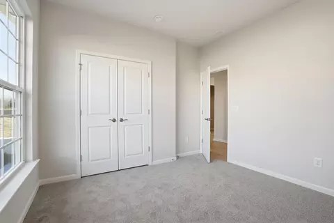 Bedroom - 413 Adhurst Dr, Enoree, SC 29335 photo 3 of 6