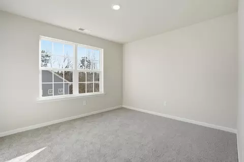 Bedroom - 413 Adhurst Dr, Enoree, SC 29335 photo 5 of 6