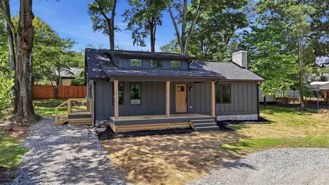 70 E Main St, Inman, SC 29349 photo 2