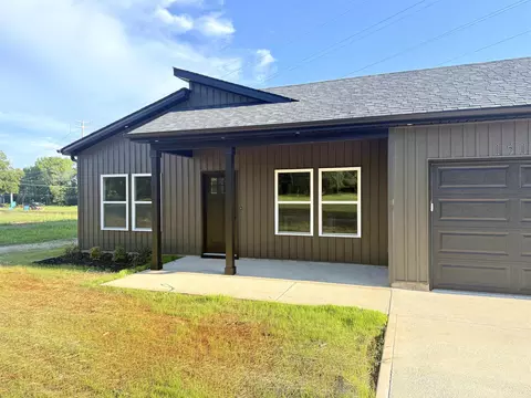 Exterior - 1519 Settle Rd, Inman, SC 29349 photo 2 of 4