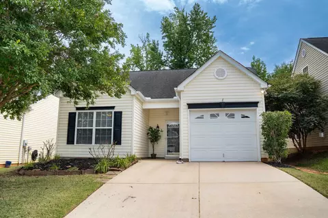 555 Clairidge Dr, Boiling Springs, SC 29316