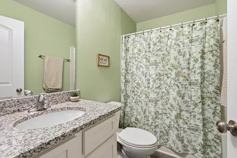 Bath - 1047 Dobson Meadows Dr, Greer, SC 29651 photo 1 of 1