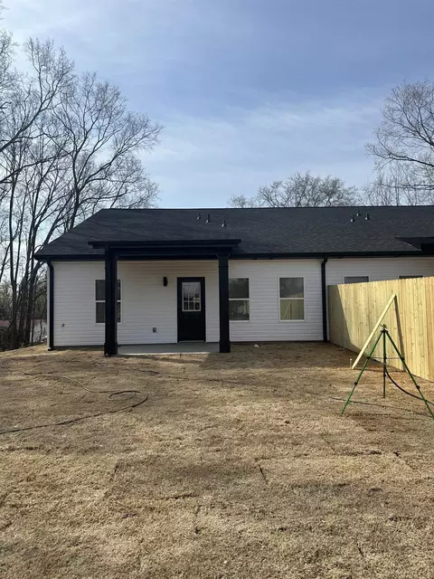 Exterior - 155 Ferguson St, Moore, SC 29369 photo 4 of 5