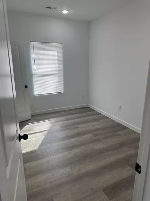 Bedroom - 155 Ferguson St, Moore, SC 29369 photo 3 of 3