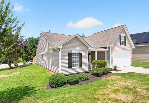 Exterior - 101 Constantine Way, Greer, SC 29650 photo 2 of 7