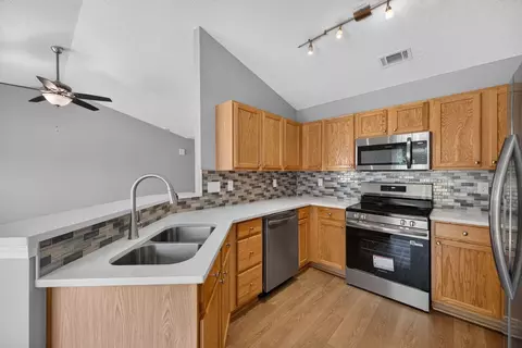 Kitchen - 101 Constantine Way, Greer, SC 29650 photo 2 of 4