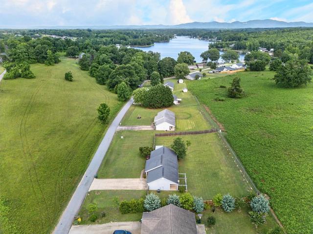 112 Marlowe Ln, Lyman, SC 29365