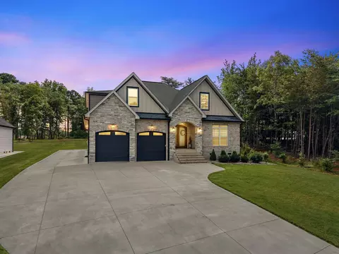 1687 Dickson Rd, Inman, SC 29349