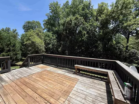 Exterior - 240 Cedar Bluff Dr, Moore, SC 29369 photo 4 of 4