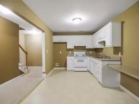 Kitchen - 240 Cedar Bluff Dr, Moore, SC 29369 photo 3 of 3