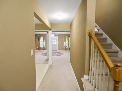 Entry Way - 240 Cedar Bluff Dr, Moore, SC 29369 photo 3 of 4