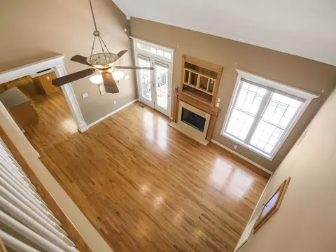 Living - 240 Cedar Bluff Dr, Moore, SC 29369 photo 6 of 9