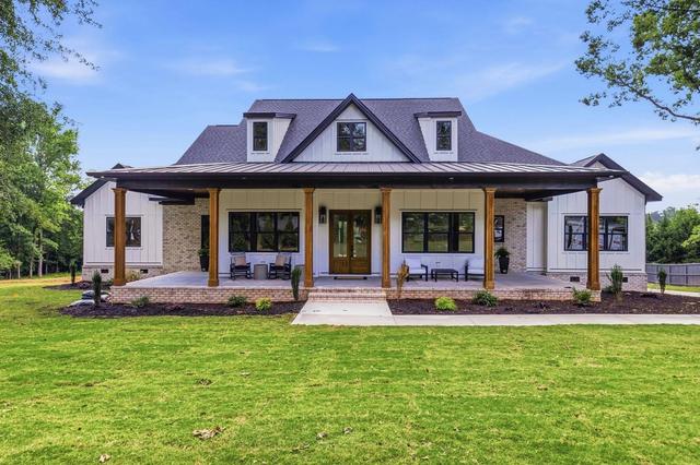 118 Crown Oak Ct, Spartanburg, SC 29301