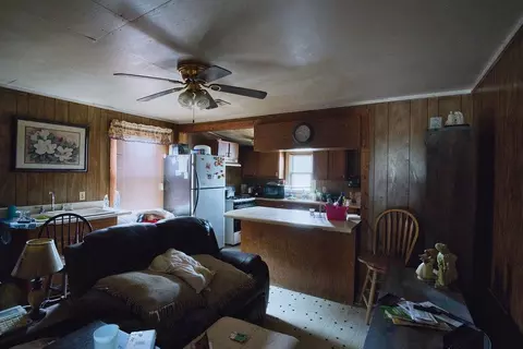 1014 E Oneal St, Gaffney, SC 29340 photo 3