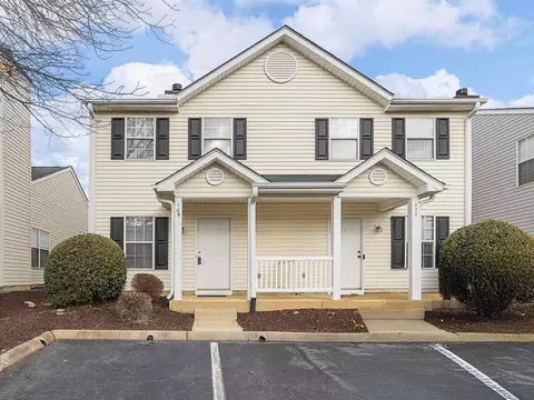109 Hammett Grove Ln, Greer, SC 29650