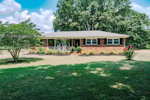 160 Virginia Ave, Gaffney, SC 29341