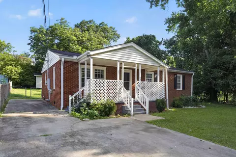 53 Templewood Dr, Greenville, SC 29611